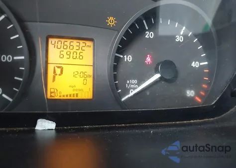 2015 Mercedes-Benz Sprinter 2500 High Roof из США, поврежденный, VIN WD3PE8DB2FP123299